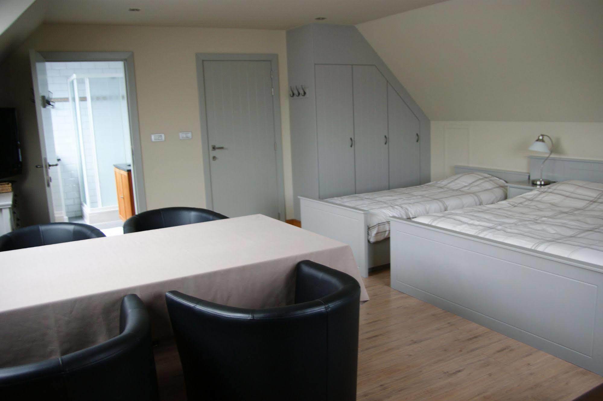 B&B The Beachhouse Oostduinkerke Esterno foto